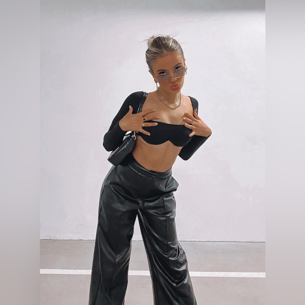 Princess Polly Becca Long Sleeve Crop Top